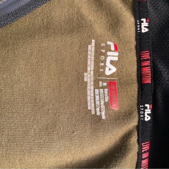 FILA BOYS “HOODIE” CAMO SIZE M (10-12) - Picture 2 of 2
